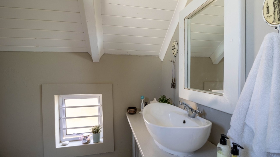 6 Bedroom Property for Sale in Jacobsbaai Western Cape